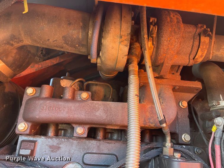 image for item DL5839 JLG 10042  telehandler