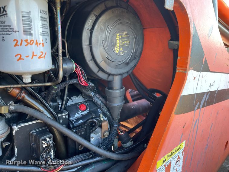 image for item DL5839 JLG 10042  telehandler