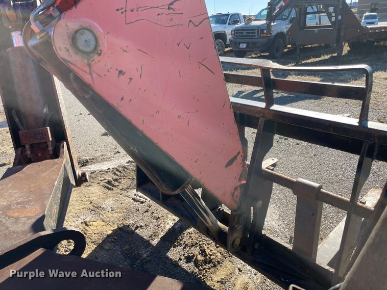 image for item DL5839 JLG 10042  telehandler