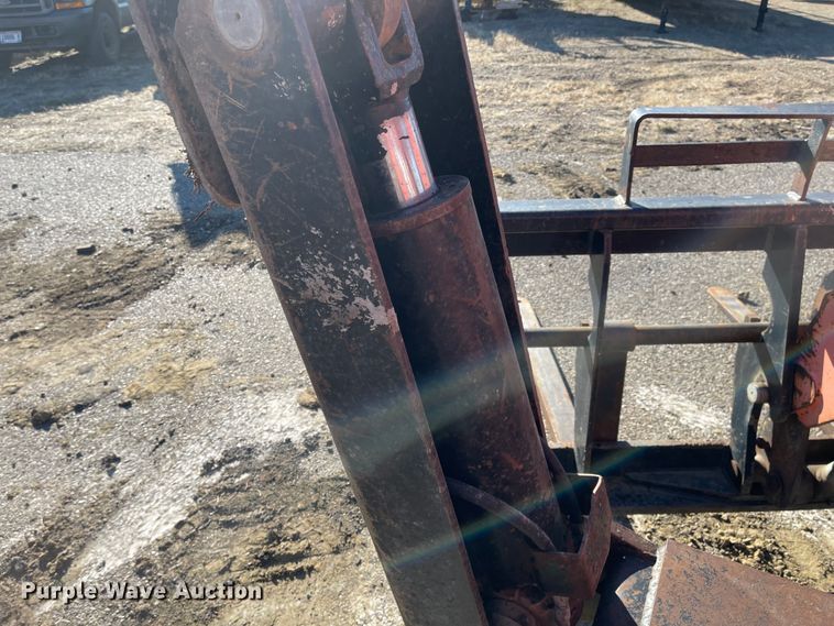 image for item DL5839 JLG 10042  telehandler