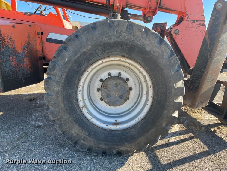 image for item DL5839 JLG 10042  telehandler