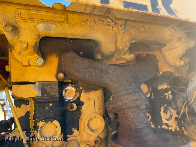 image for item DL5840 1994 Hyster C530A  pneumatic roller