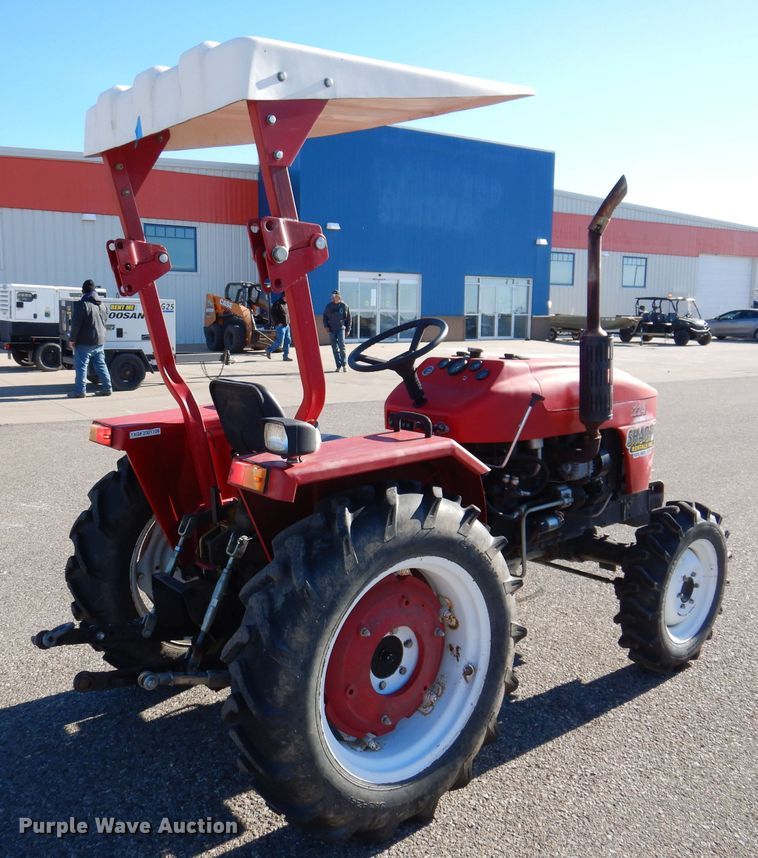 image for item DL5841 2003 J&M 224  MFWD tractor