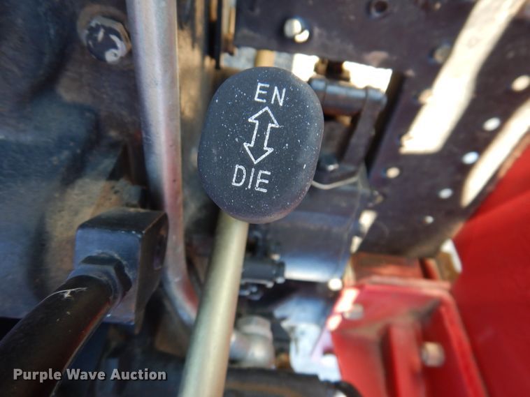 image for item DL5841 2003 J&M 224  MFWD tractor