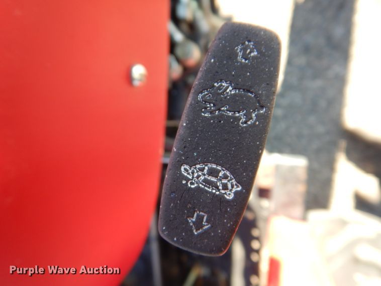 image for item DL5841 2003 J&M 224  MFWD tractor