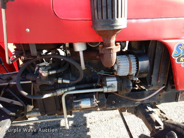 image for item DL5841 2003 J&M 224  MFWD tractor