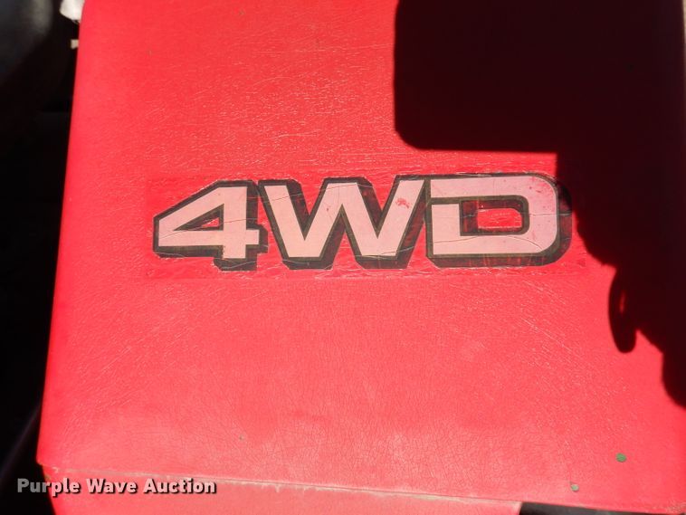 image for item DL5841 2003 J&M 224  MFWD tractor