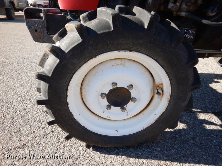 image for item DL5841 2003 J&M 224  MFWD tractor