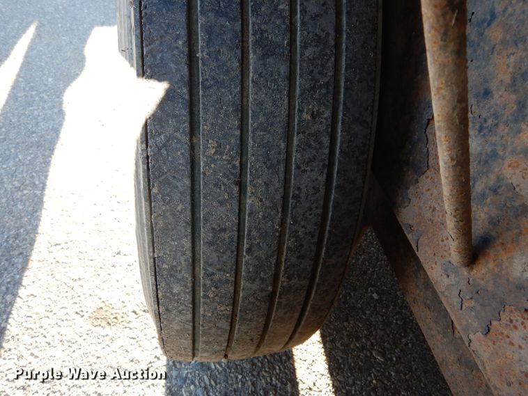 image for item DL5842 2007 PJ  tilt deck utility trailer