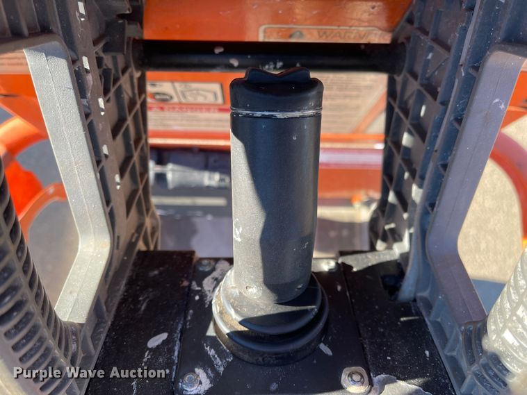 image for item DL5846 2012 JLG 2030ES  scissor lift