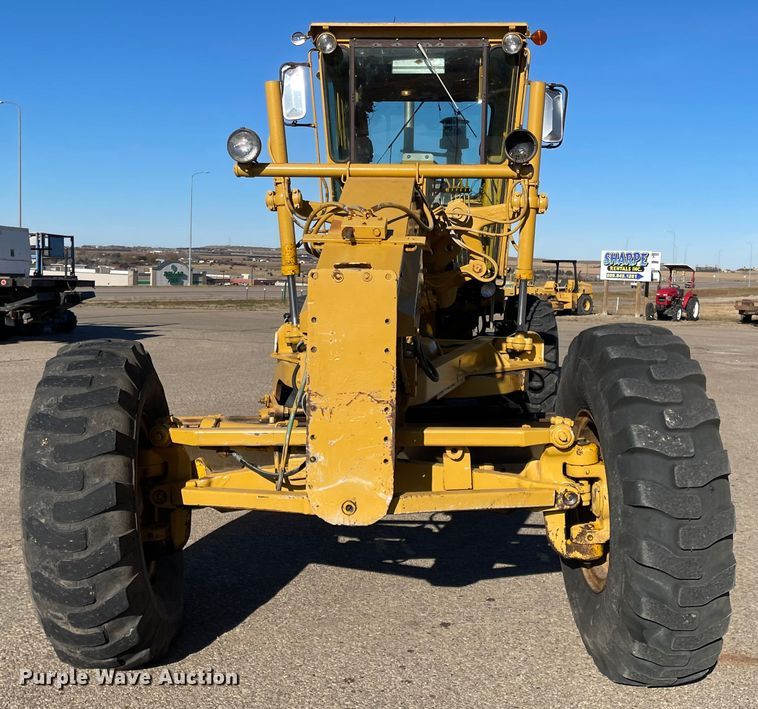 image for item DL5853 1979 Caterpillar 140G  motor grader