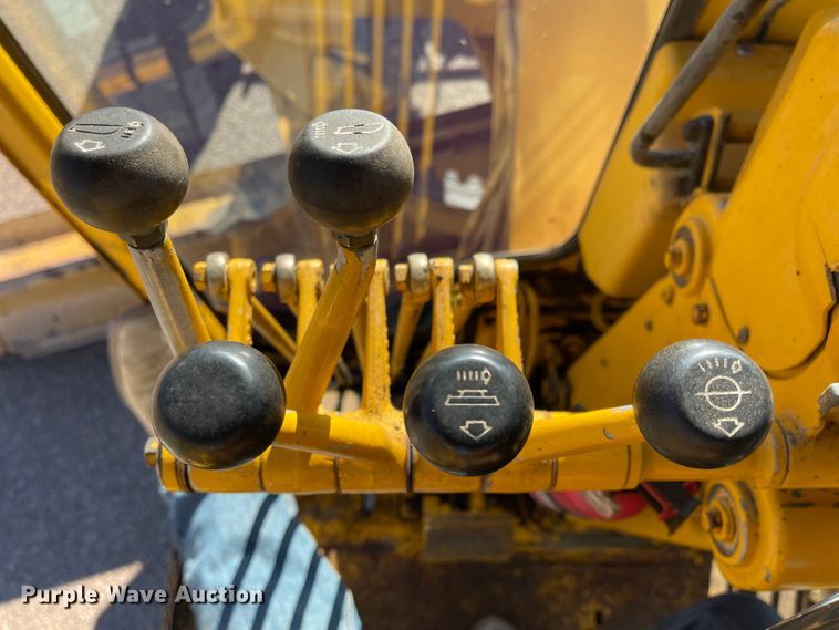 image for item DL5853 1979 Caterpillar 140G  motor grader