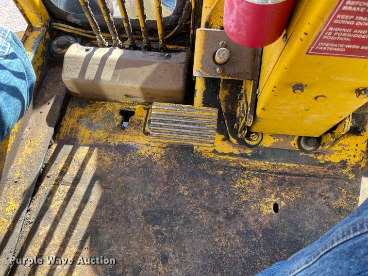 image for item DL5853 1979 Caterpillar 140G  motor grader