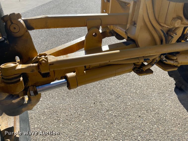 image for item DL5853 1979 Caterpillar 140G  motor grader