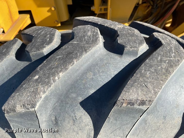 image for item DL5853 1979 Caterpillar 140G  motor grader