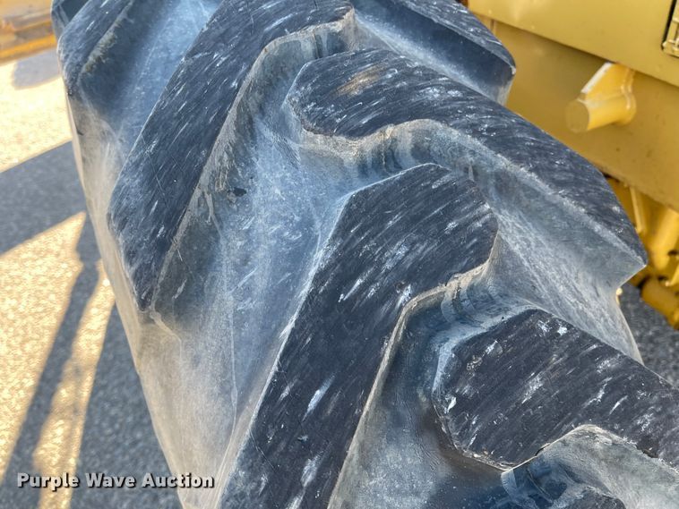 image for item DL5853 1979 Caterpillar 140G  motor grader