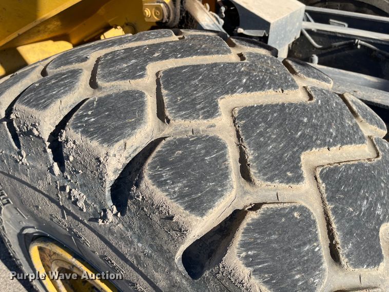 image for item DL5854 2007 Komatsu HM300-2  haul truck