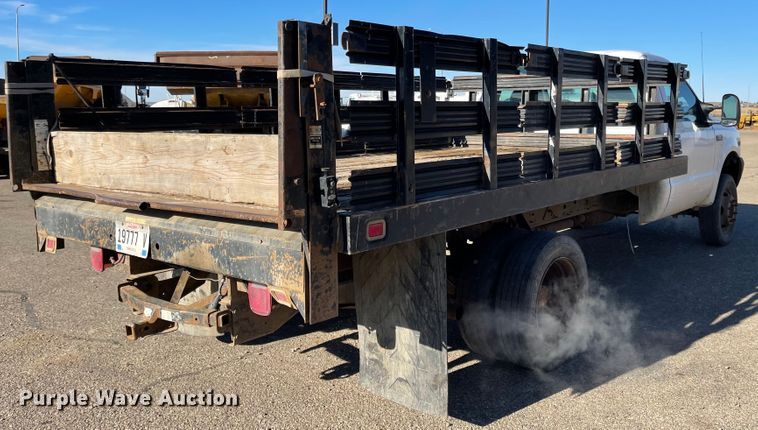 image for item DL5855 2002 Ford F550 Super Duty XL  flatbed truck