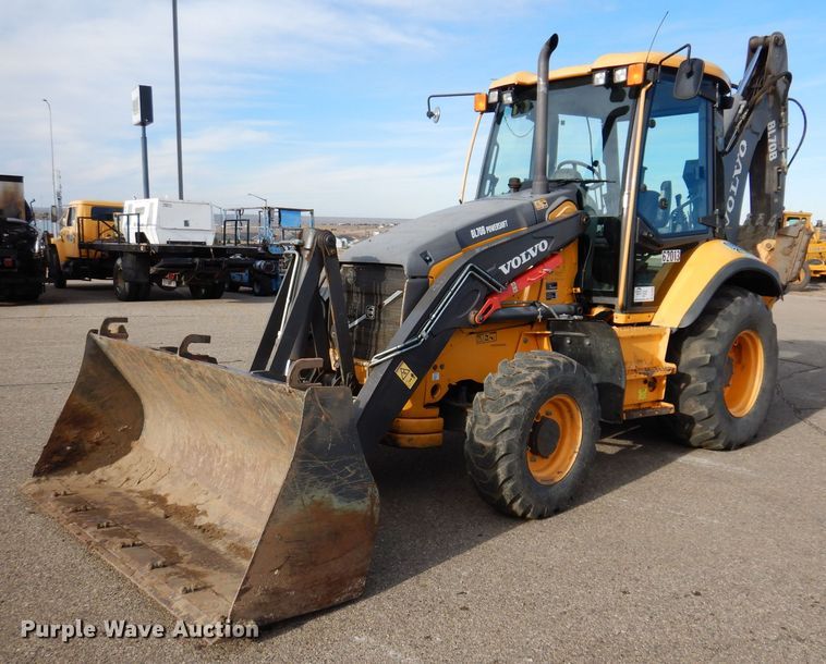 image for item DL5856 2012 Volvo BL70B  backhoe