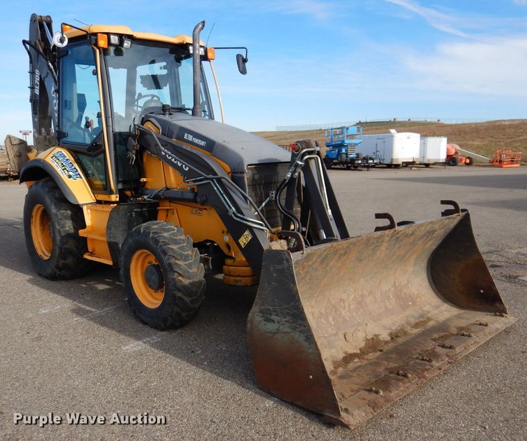 image for item DL5856 2012 Volvo BL70B  backhoe