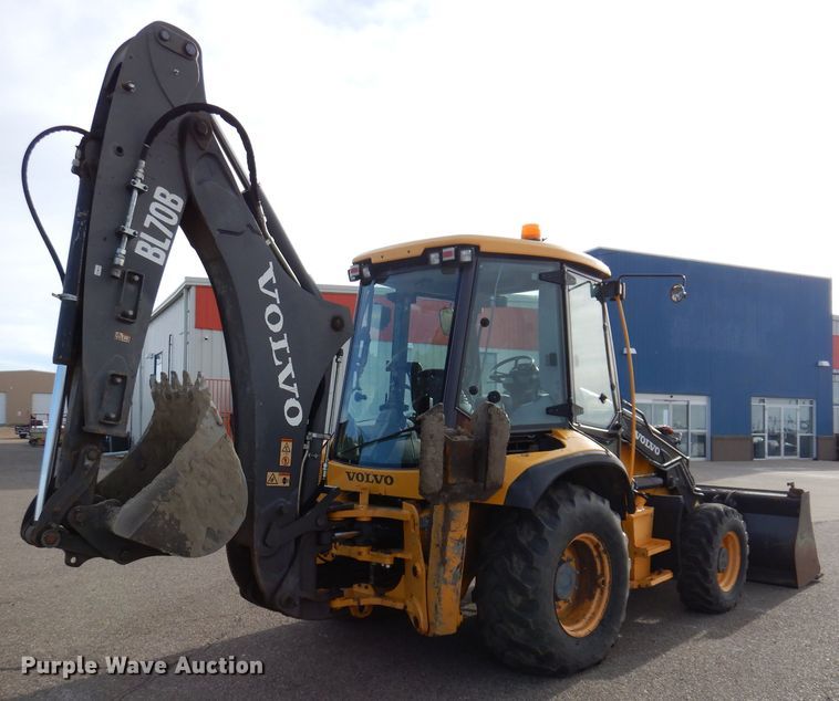 image for item DL5856 2012 Volvo BL70B  backhoe