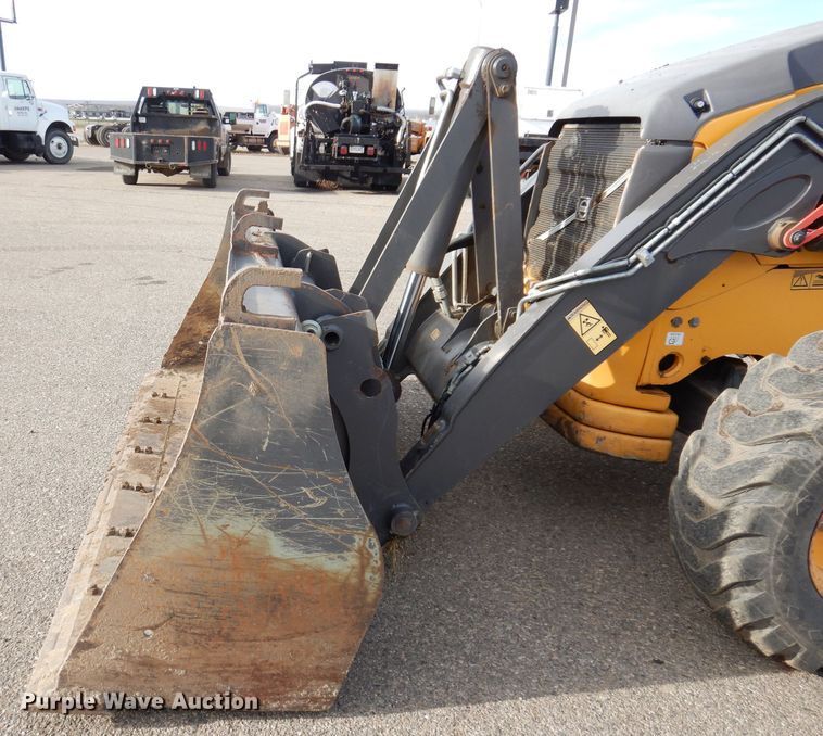 image for item DL5856 2012 Volvo BL70B  backhoe