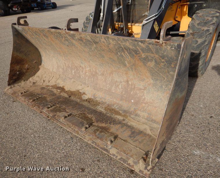 image for item DL5856 2012 Volvo BL70B  backhoe