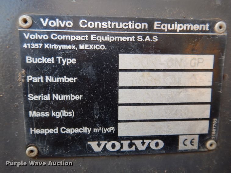 image for item DL5856 2012 Volvo BL70B  backhoe