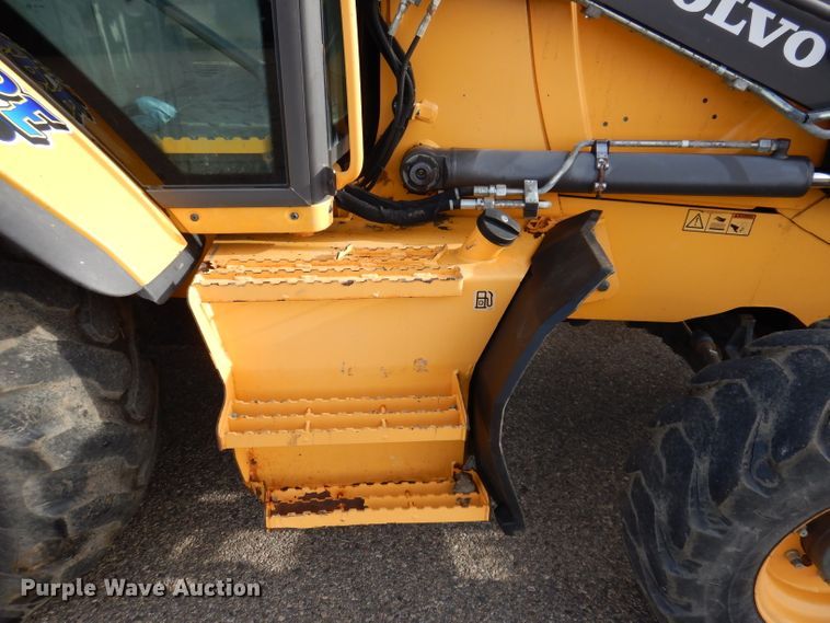 image for item DL5856 2012 Volvo BL70B  backhoe