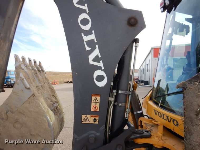 image for item DL5856 2012 Volvo BL70B  backhoe