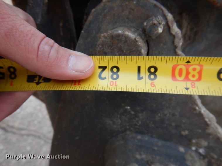 image for item DL5856 2012 Volvo BL70B  backhoe