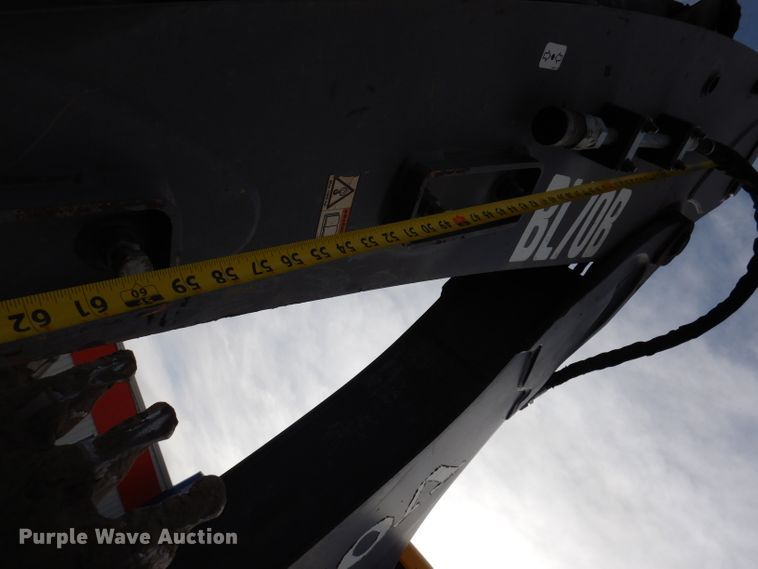 image for item DL5856 2012 Volvo BL70B  backhoe