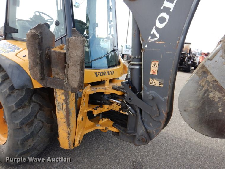 image for item DL5856 2012 Volvo BL70B  backhoe