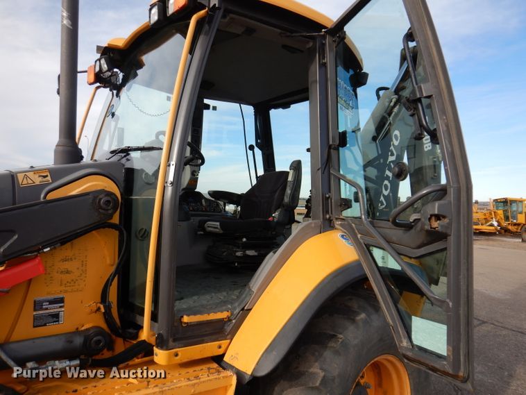image for item DL5856 2012 Volvo BL70B  backhoe