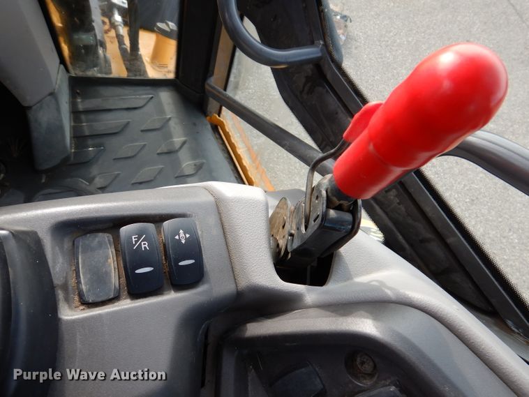 image for item DL5856 2012 Volvo BL70B  backhoe