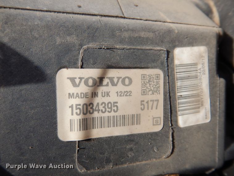 image for item DL5856 2012 Volvo BL70B  backhoe