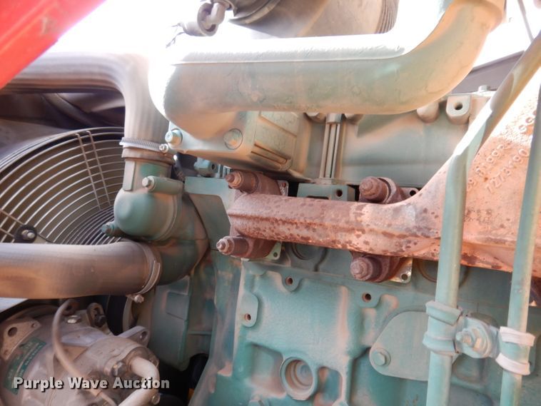 image for item DL5856 2012 Volvo BL70B  backhoe