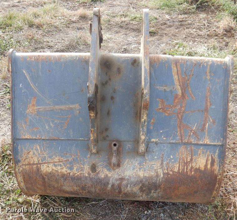 image for item DL5856 2012 Volvo BL70B  backhoe