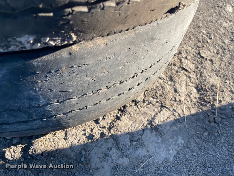 image for item IK9686 (7) tires