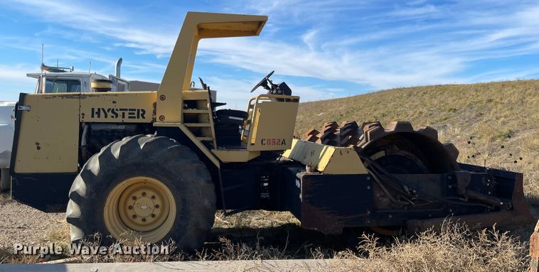 image for item IK9721 Hyster C852A  single drum vibratory roller