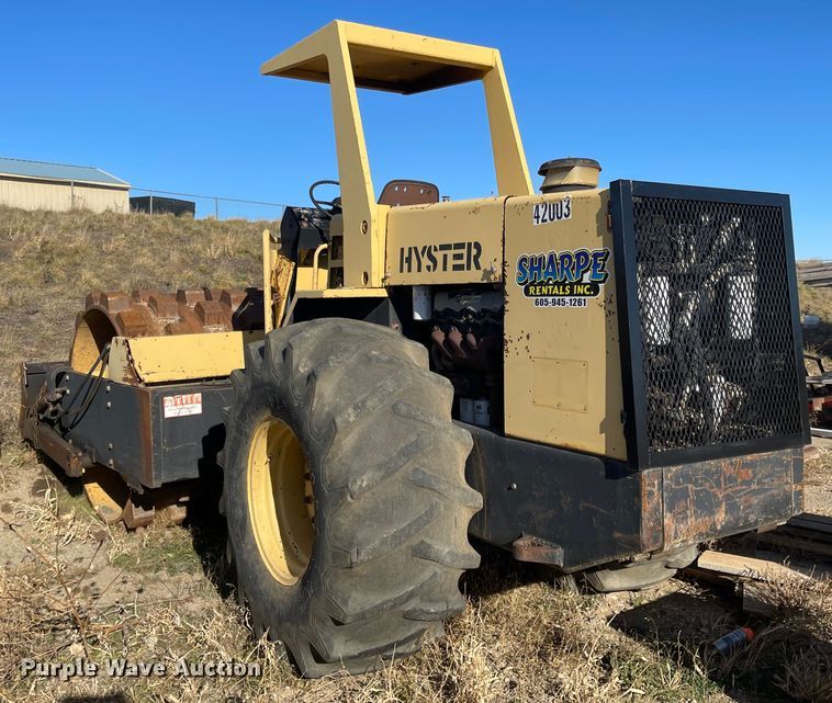 image for item IK9721 Hyster C852A  single drum vibratory roller