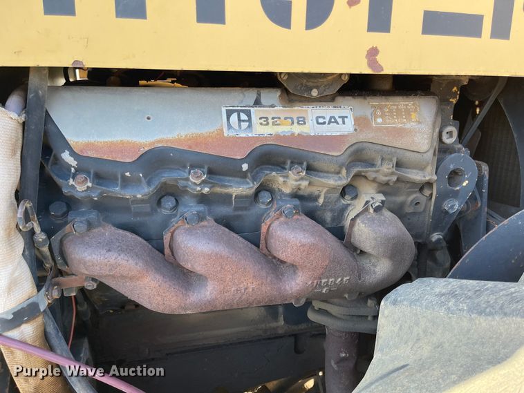 image for item IK9721 Hyster C852A  single drum vibratory roller