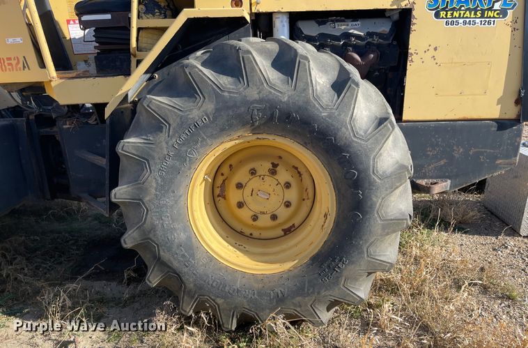 image for item IK9721 Hyster C852A  single drum vibratory roller