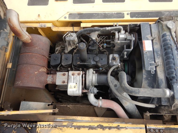 image for item IU9783 2004 Komatsu PC220LC-7L  excavator