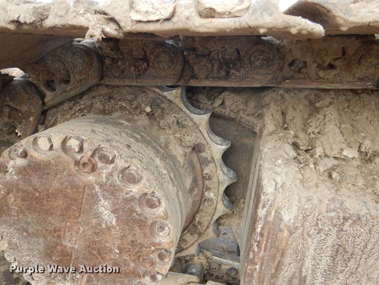 image for item IU9783 2004 Komatsu PC220LC-7L  excavator