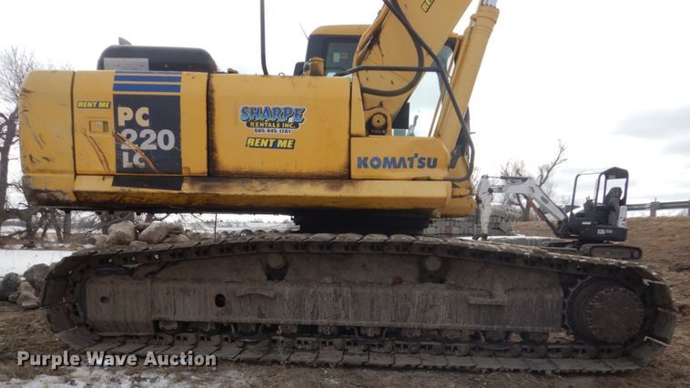 image for item IU9783 2004 Komatsu PC220LC-7L  excavator