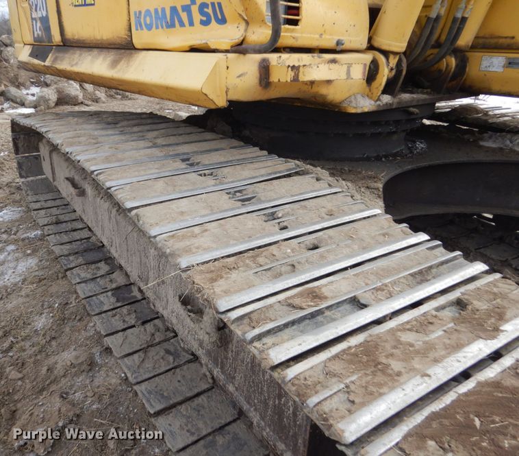 image for item IU9783 2004 Komatsu PC220LC-7L  excavator