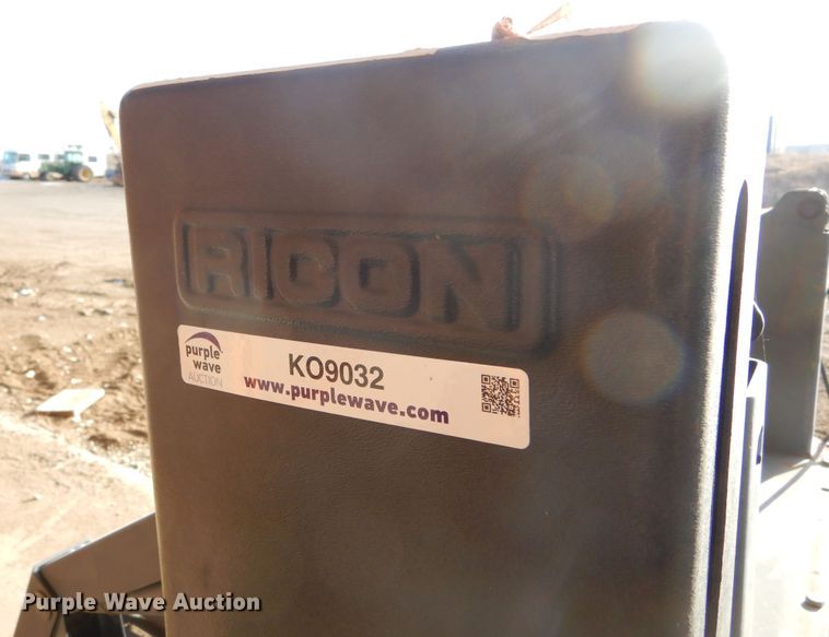 image for item KO9032 2003 Ricon S2005-S10001000  wheelchair lift