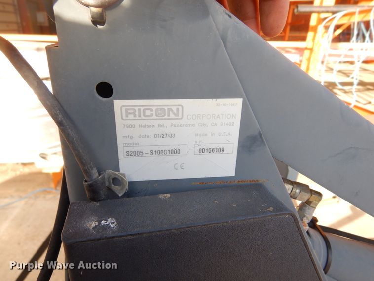 image for item KO9032 2003 Ricon S2005-S10001000  wheelchair lift