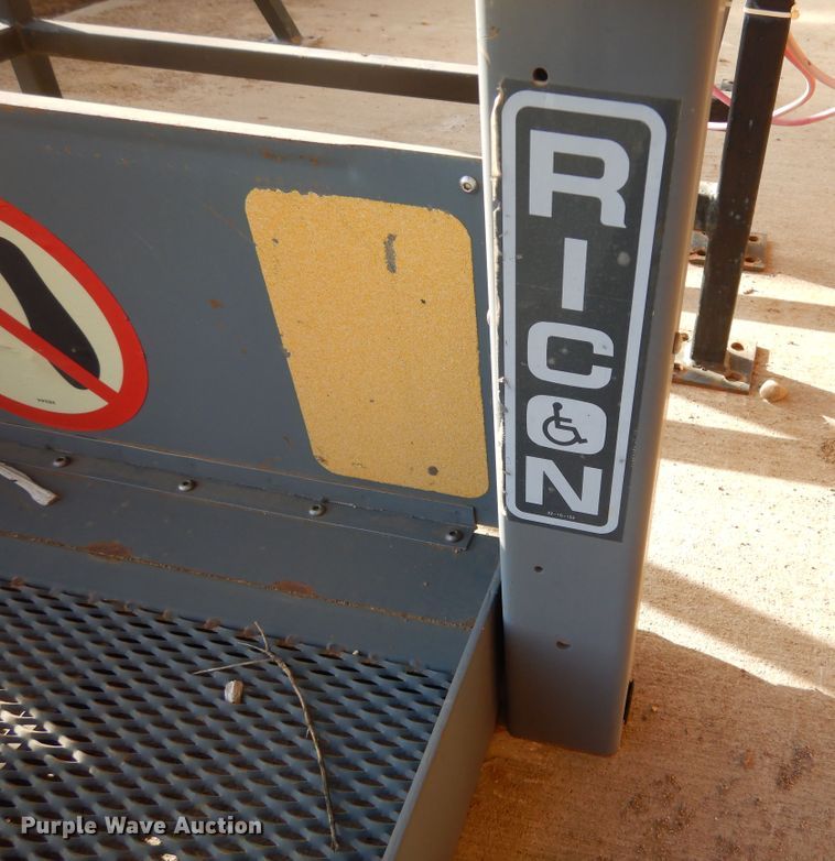 image for item KO9032 2003 Ricon S2005-S10001000  wheelchair lift